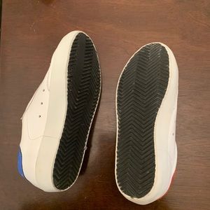 GOLDEN GOOSE DB (deluxe brand)
- Worn once!